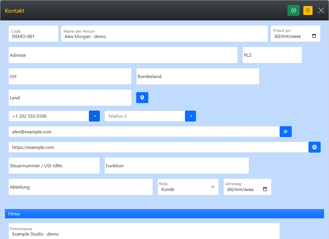 Kontaktdatensatz mit Unternehmensangaben in My Contacts Cloud